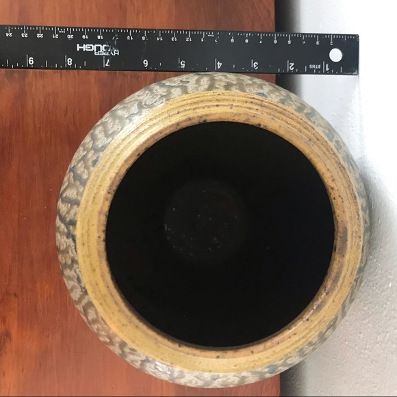 Vintage signed studio art pottery ceramic vase - Picture 7 of 7